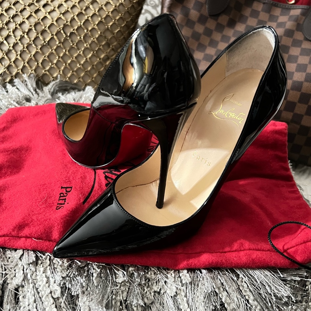 Christian louboutin So Kate size 37